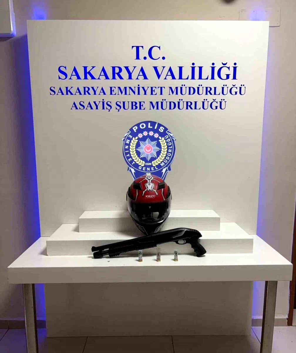 Tüfekle 2 kişinin yaralandığı olayda 3 şüpheli tutuklandı