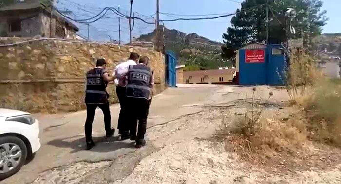 Tunceli’de 30 yıl kesilmiş hapis cezası bulunan zanlı yakalandı