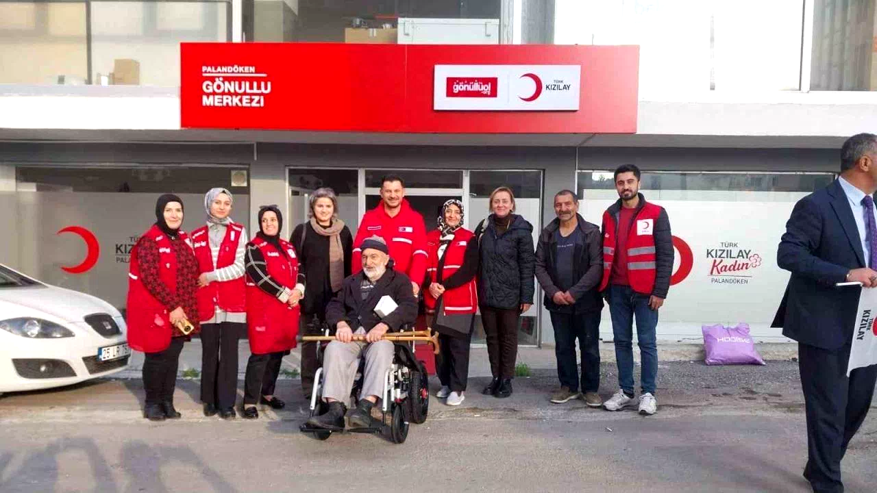 Türk Kızılay Palandöken Şubesi yine yürekleri ısıttı
