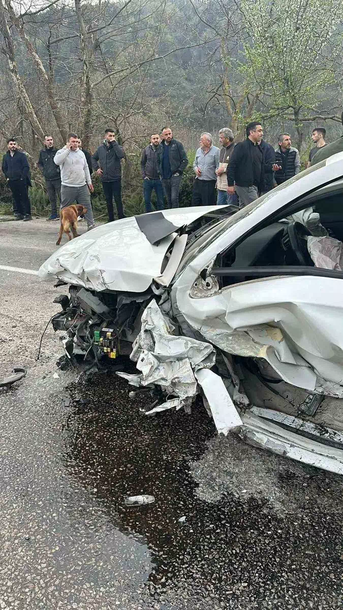 Türkeli’de meydana gelen trafik kazasında 7 kişi yaralandı