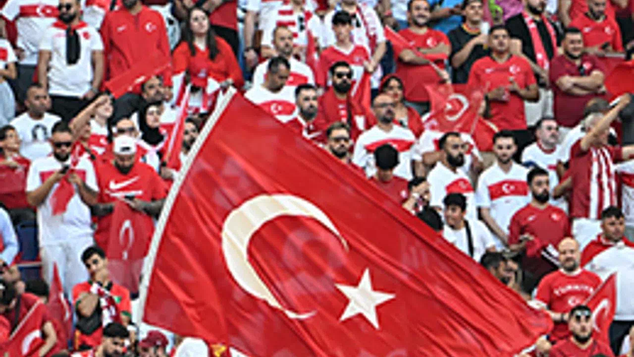 Türkiye – Macaristan Maçının Bilet Satışları Devam Ediyor