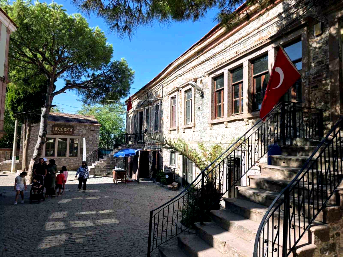 Türkiye’nin tek tescilli sürdürülebilir destinasyonu Erzurum’daki ejder 3200’ün uluslararası denetim süreci, "yeşil destinasyon" hedefiyle ilerleyen Ayvalık ve Küçükköy için örnek oluşturuyor
