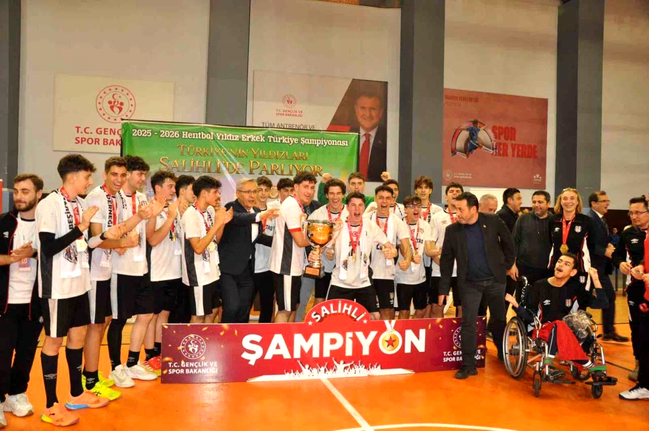 Türkiye’nin Yıldızları Salihli’de parladı: Hentbolda şampiyon Beşiktaş!
