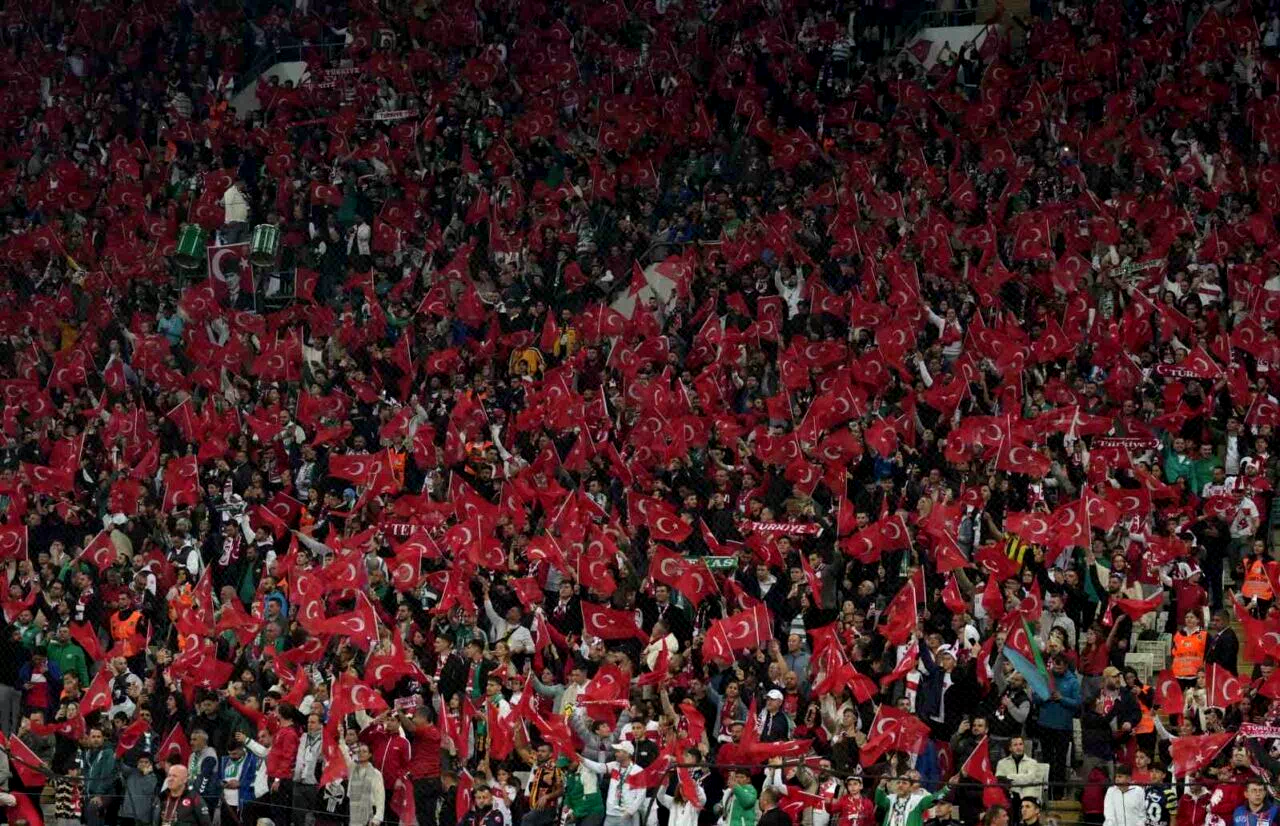 Türkiye – Romanya maçının genel bilet satışları başladı