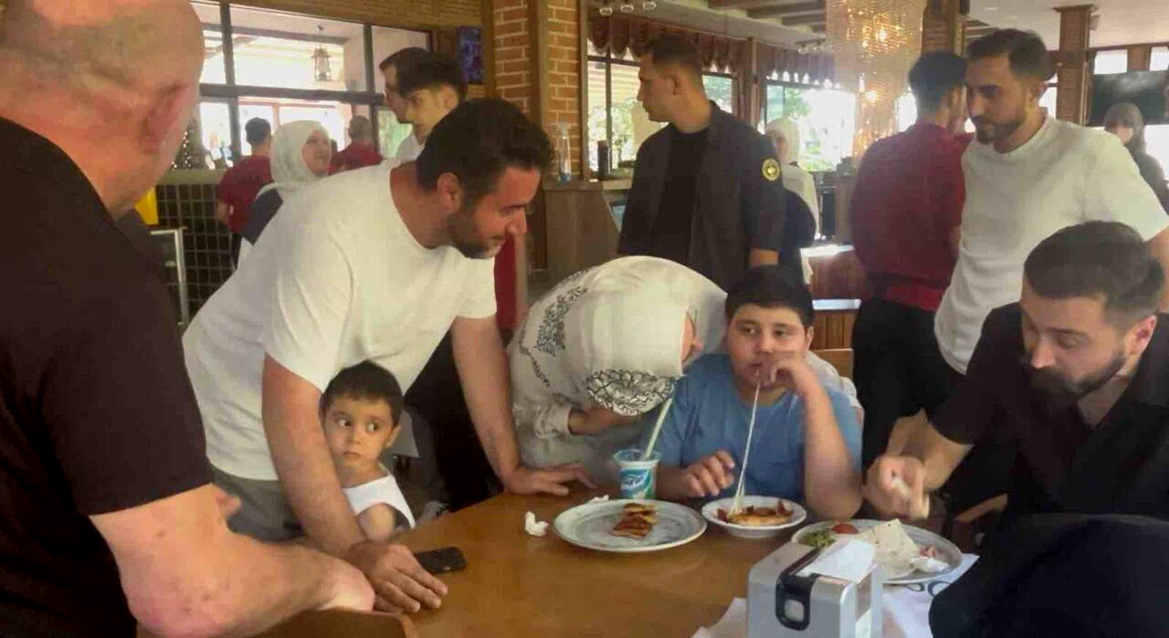 Turla gelenler işletmecinin, işletmeci ise turistlerin çocuğu sandı, kayıp olduğu ortaya çıktı