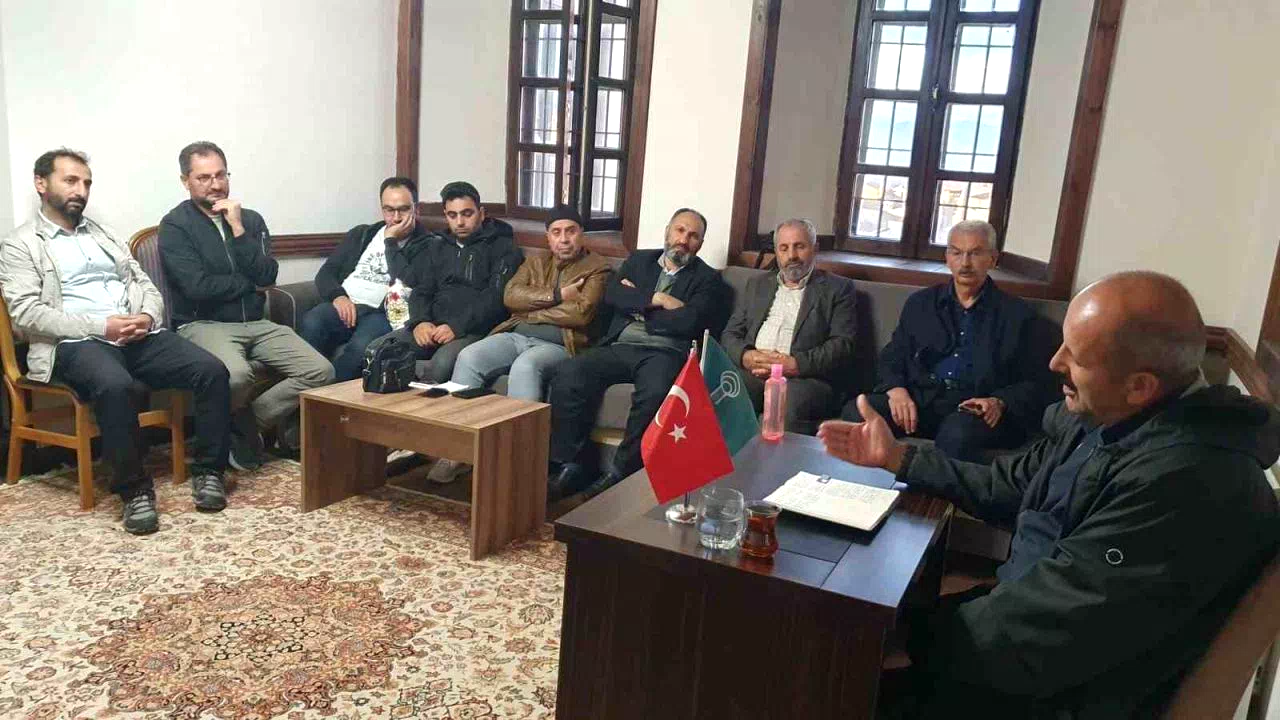 Tuzcu’nun Erzurum’un inanç kültüründeki yeri ve Yunus Emre