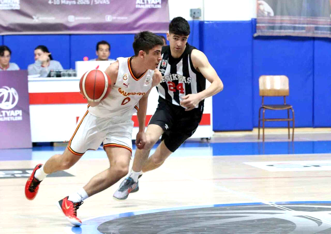U18 Basketbol Türkiye Şampiyonası ikinci gün tamamlandı