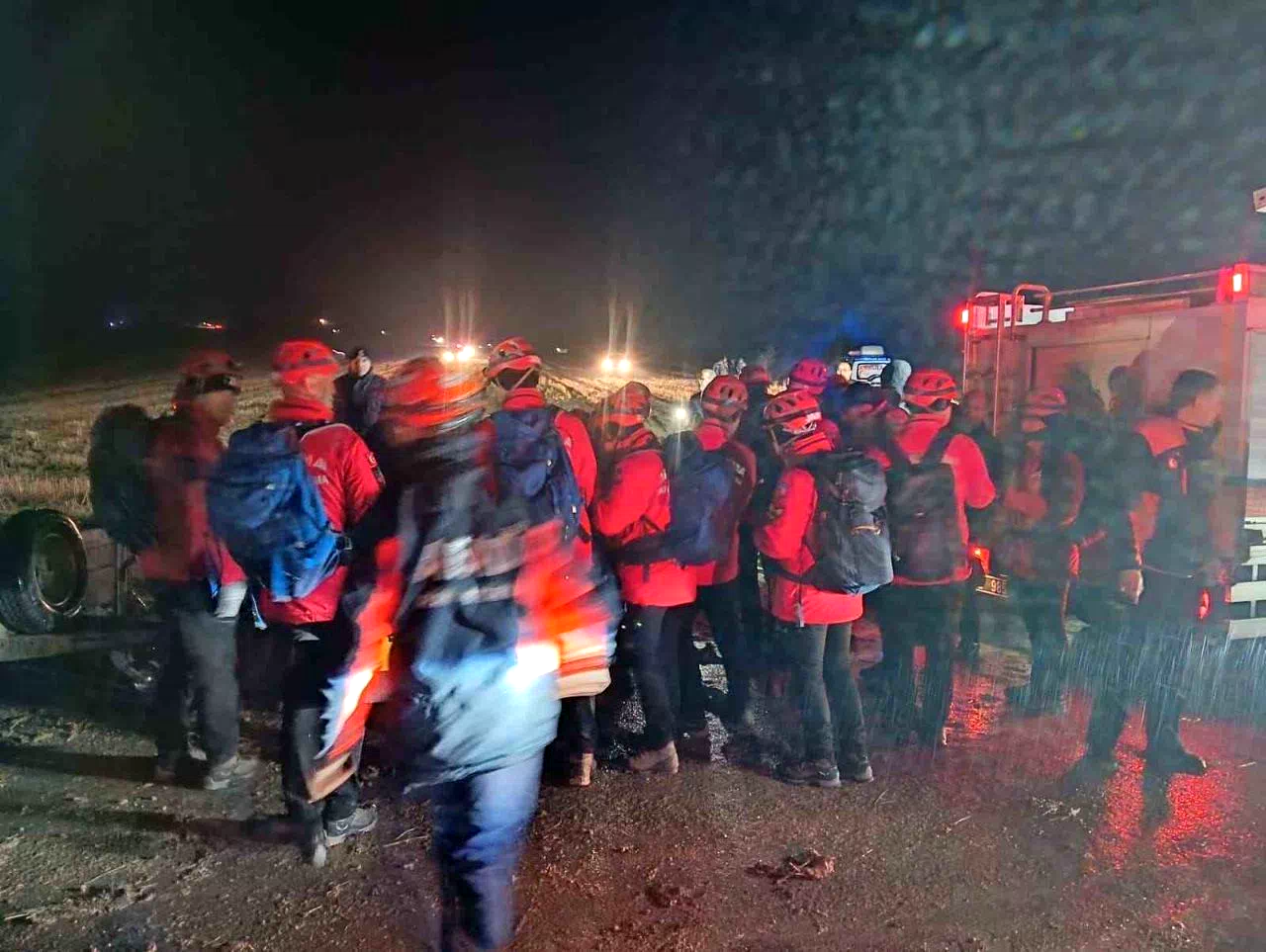 Uçağın düştüğü gören vatandaşlar, o anları anlattı