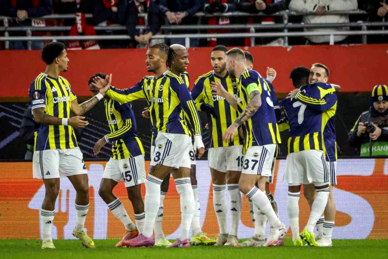 UEFA Avrupa Ligi: Brann: 0 – Fenerbahçe: 3 (İlk yarı)