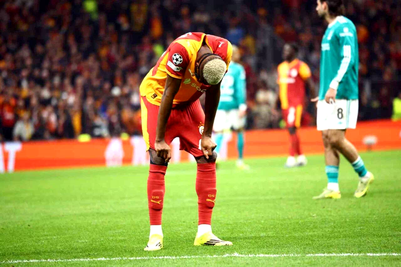 UEFA Şampiyonlar Ligi: Galatasaray: 1 – Liverpool: 0 (İlk yarı)