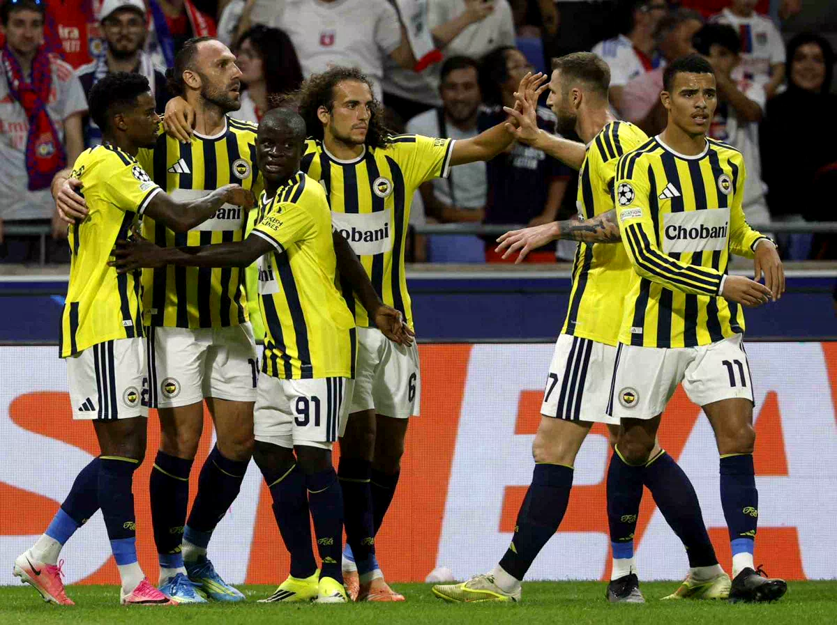 UEFA Şampiyonlar Ligi: Lyon: 1 - Fenerbahçe: 2 (Maç sonucu)