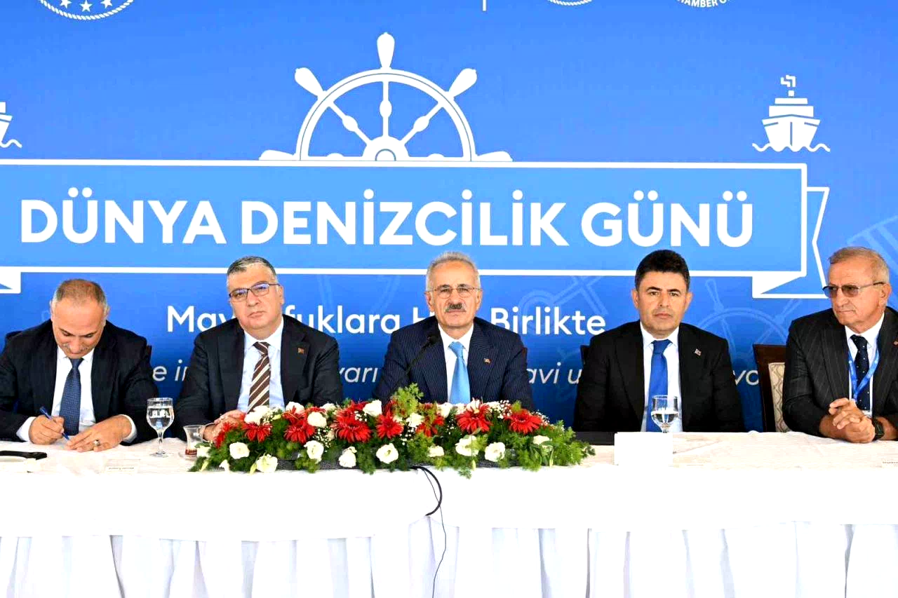 Ulaştırma ve Altyapı Bakanı Abdulkadir Uraloğlu: “Türkiye denizcilikte ilk 10’da”