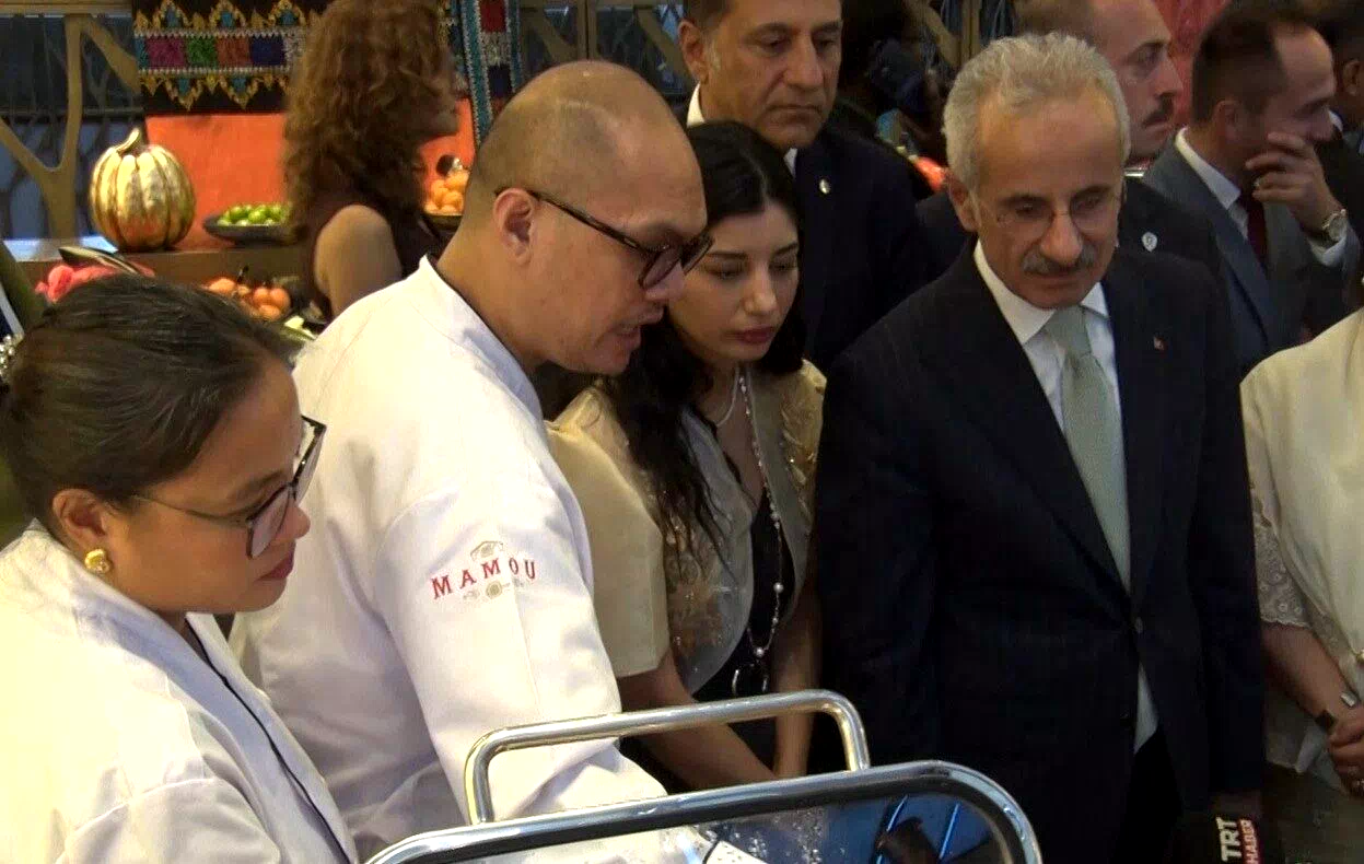 Ulaştırma ve Altyapı Bakanı Uraloğlu, Filipinler Cumhuriyeti’nin Milli Günü kutlamasına katıldı