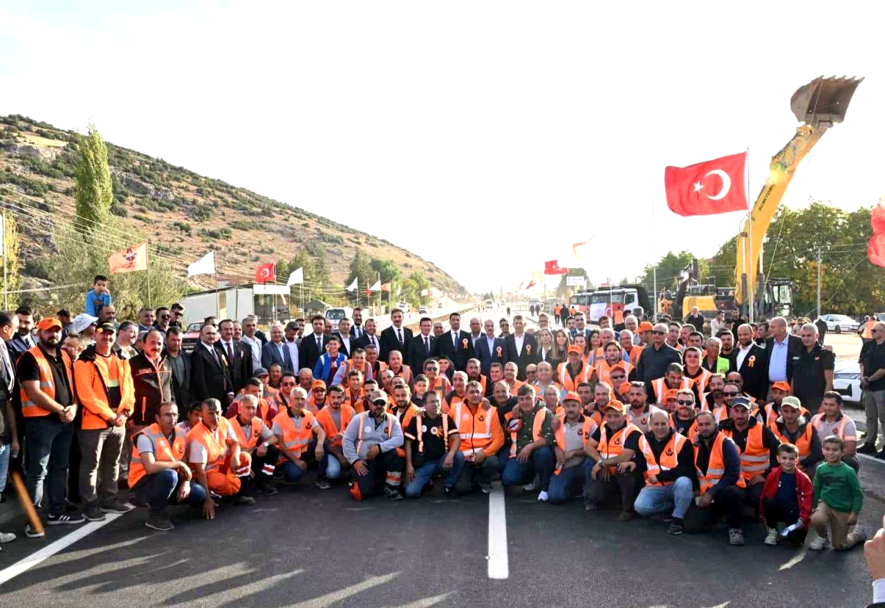 Ulaştırma ve Altyapı Bakanı Uraloğlu: “Tarım, ticaret ve turizme can suyu olacak”