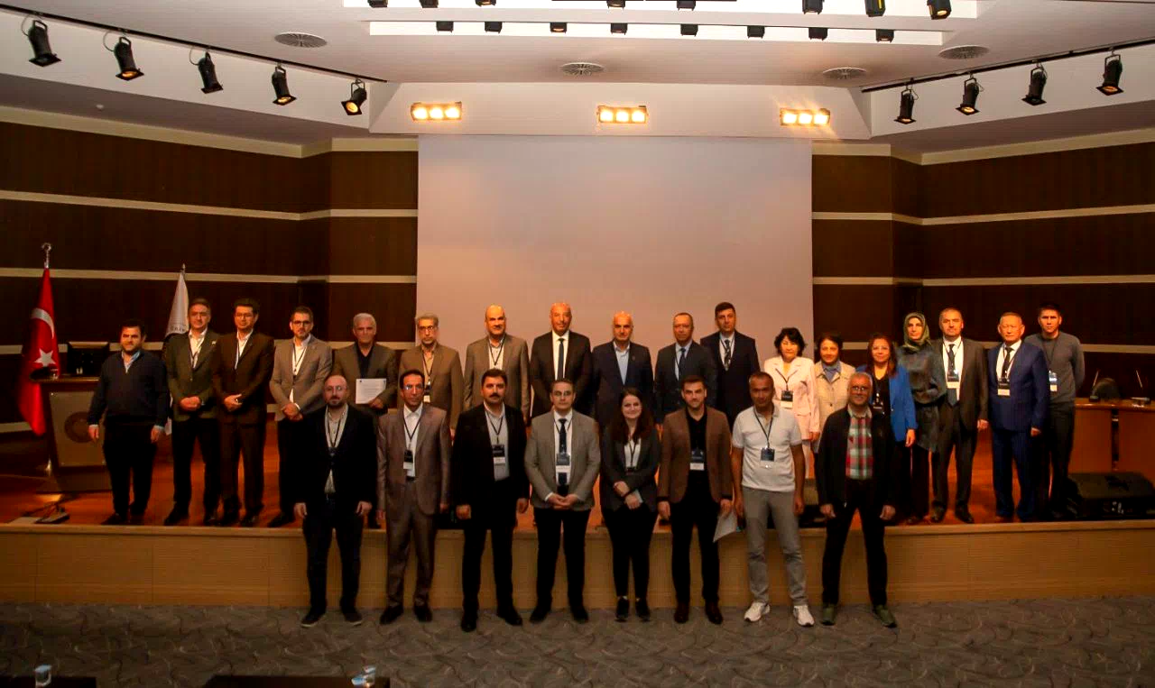 Uluslararası veteriner tıbbi bitkiler ve geleneksel tıp kongresinin 2.si Atatürk Üniversitesi ev sahipliğinde gerçekleşti