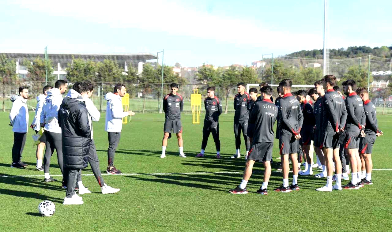 Ümit Milli Takımı, Litvanya maçı hazırlıklarına ara vermeden başladı