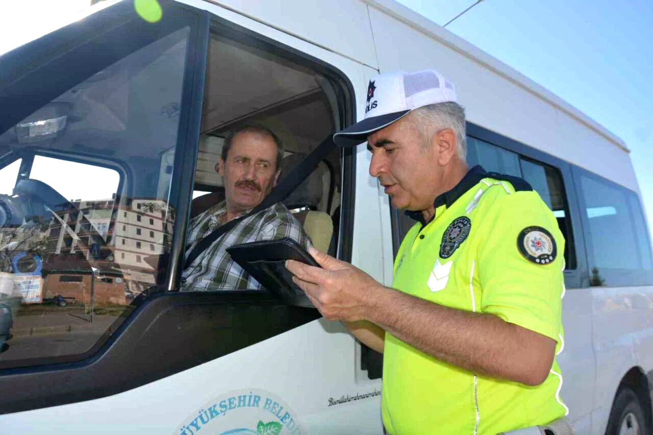 Ünye’de emniyet kemeri kullanımında sevindiren gelişme