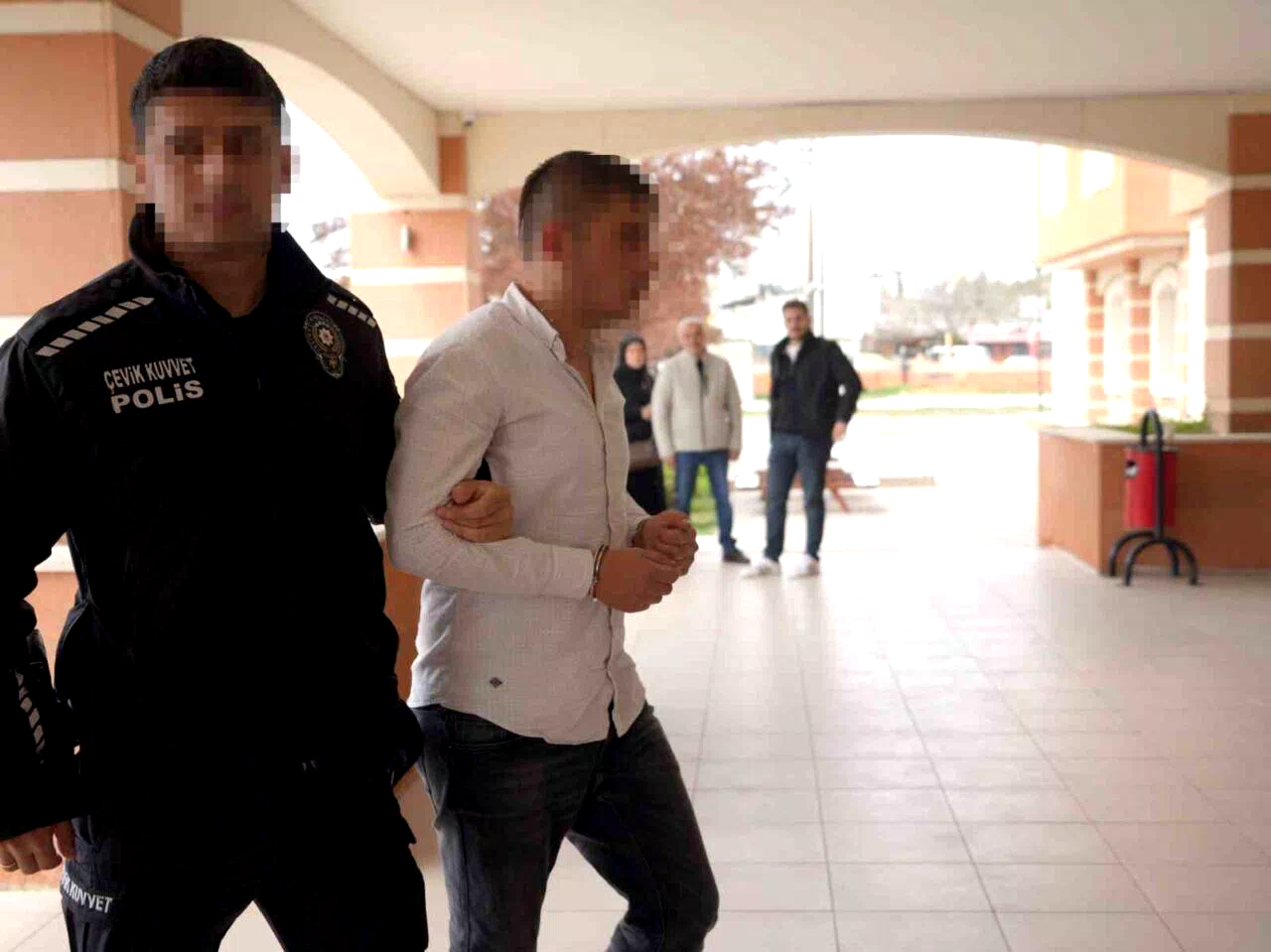 Uyuşturucu cinayetinde sanıkların yargılanmasına devam edildi