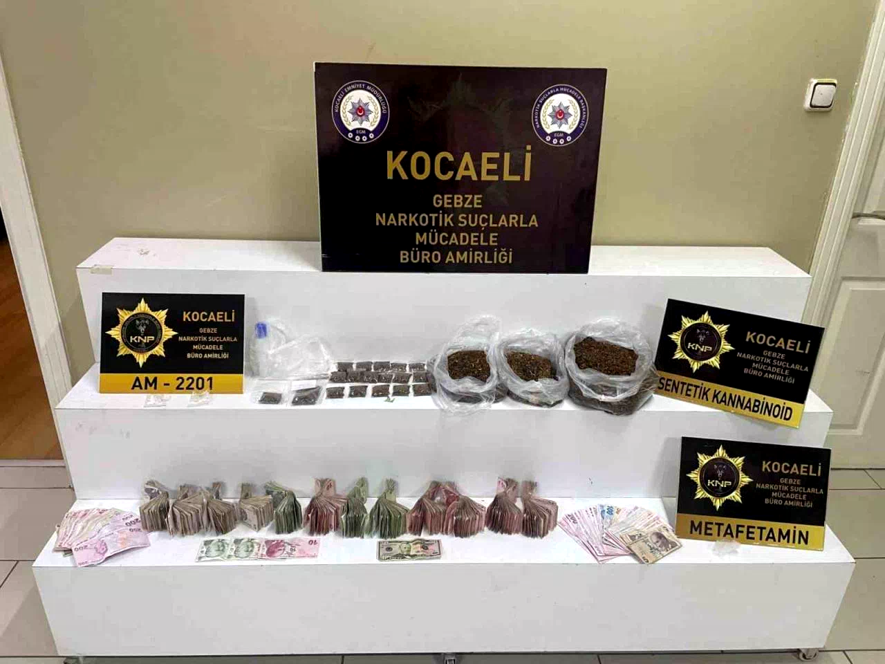 Uyuşturucu operasyonunda 2 tutuklama