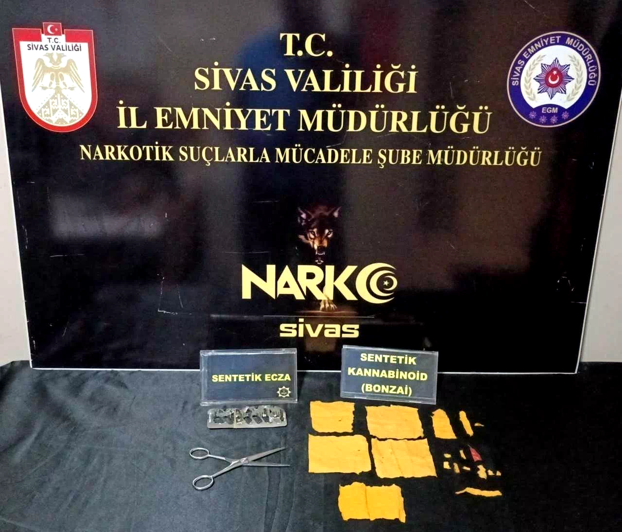 Uyuşturucu operasyonunda 8 şüpheli yakalandı, 4’ü tutuklandı