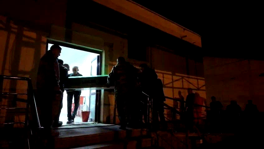 Üzerlerine düşen yıldırım, baba ve oğlunu hayattan kopardı