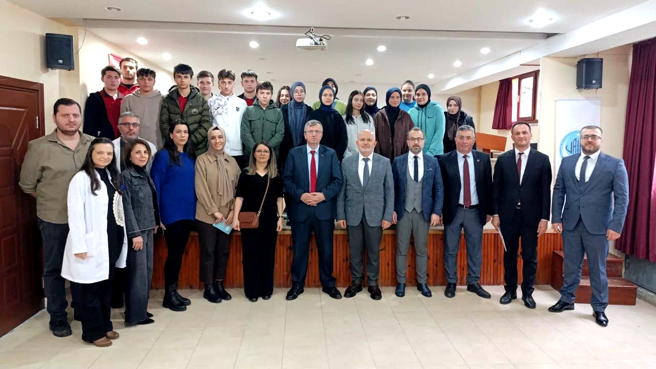 Vakfıkebir Anadolu İmam Hatip Lisesi, Türkiye'yi temsil edecek
