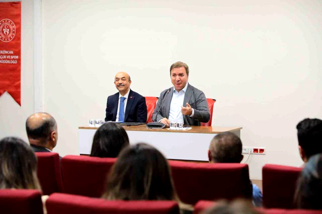 Vali Aydoğdu öğretmenlerle bir araya geldi