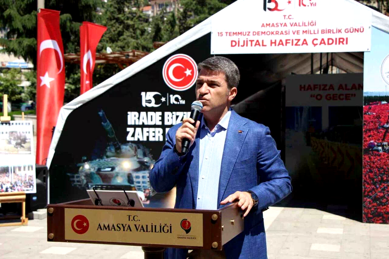 Vali Bakan: “(15 Temmuz’da tankın önüne yatan Metin Doğan) Bu fotoğraf içerik üretmek için çekilmedi”