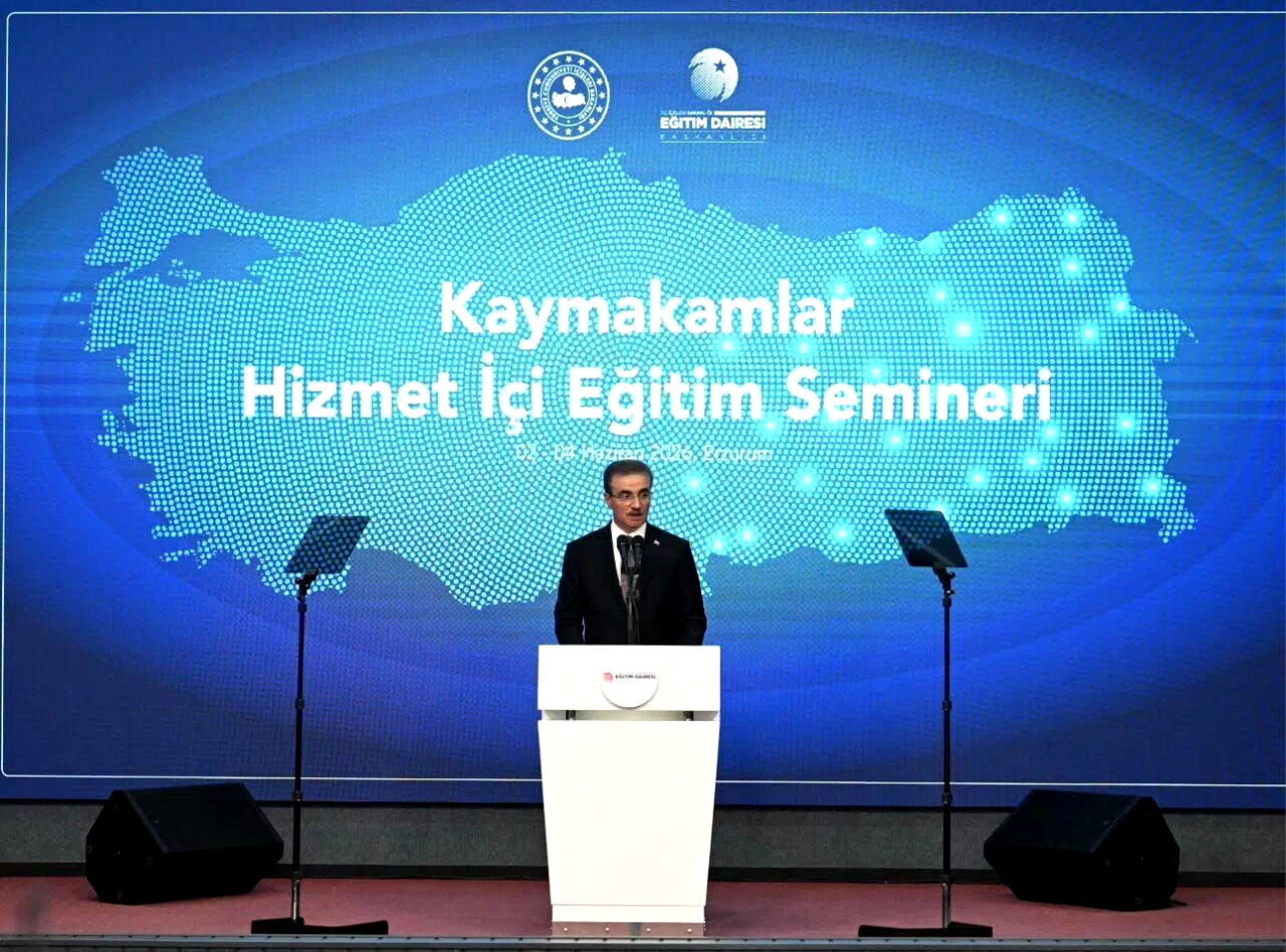 Vali Baruş: “Halkla doğrudan, samimi, şeffaf ve güven veren bir bağ kurmak her zamankinden daha kritik bir hale gelmiştir”