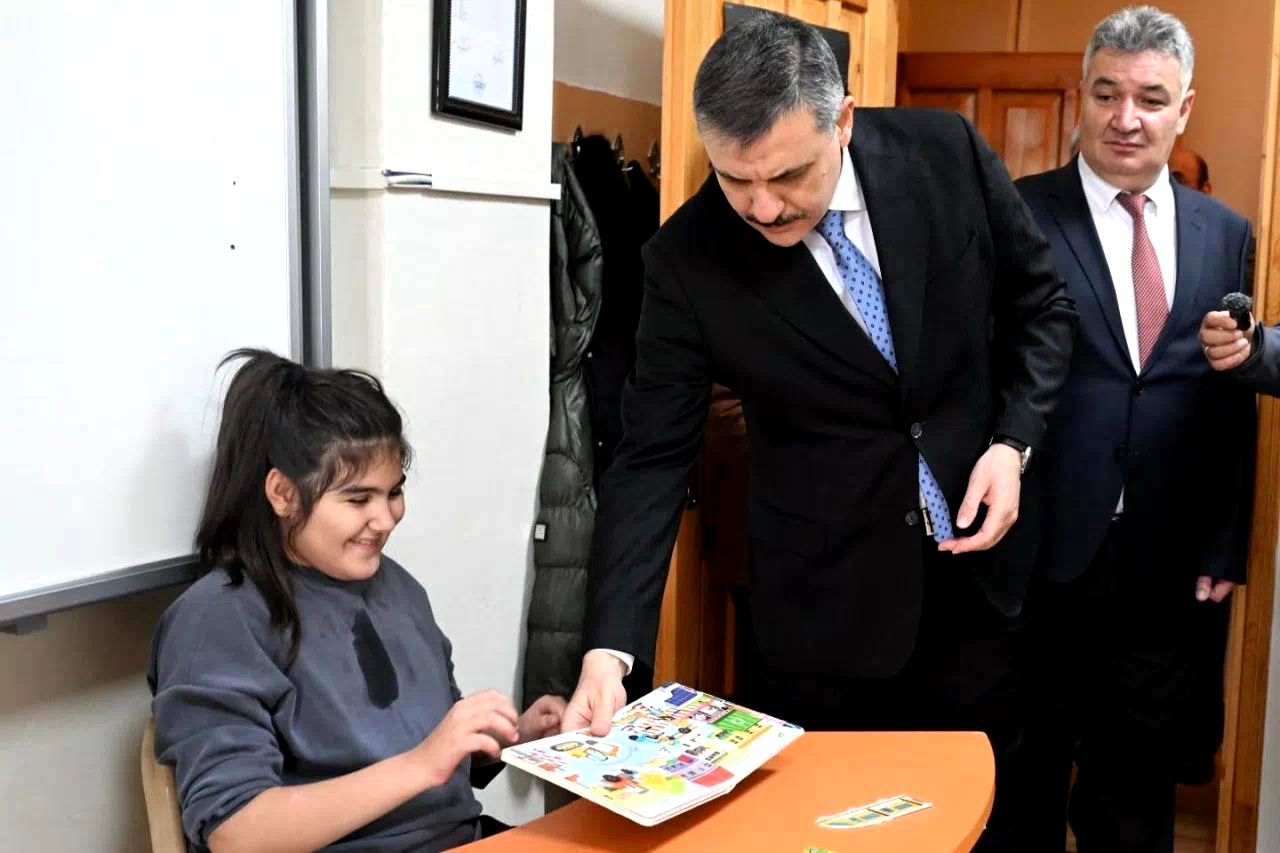 Vali Çiftçi davet sözünü unutmadı