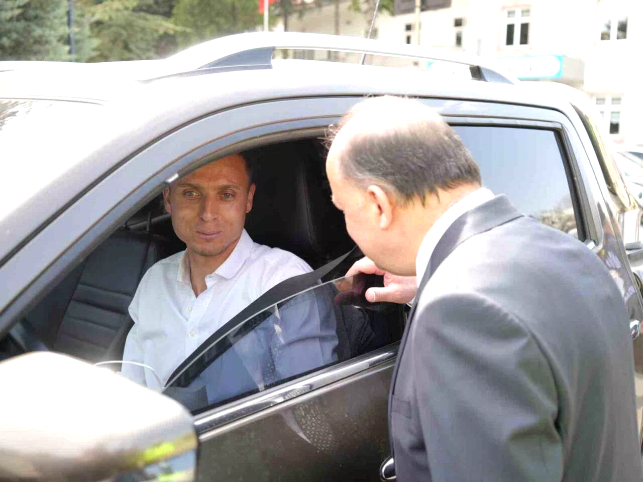 Vali Dallı’dan motosiklet sürücülerine uyarı: Kask takmadan trafiğe çıkmayın