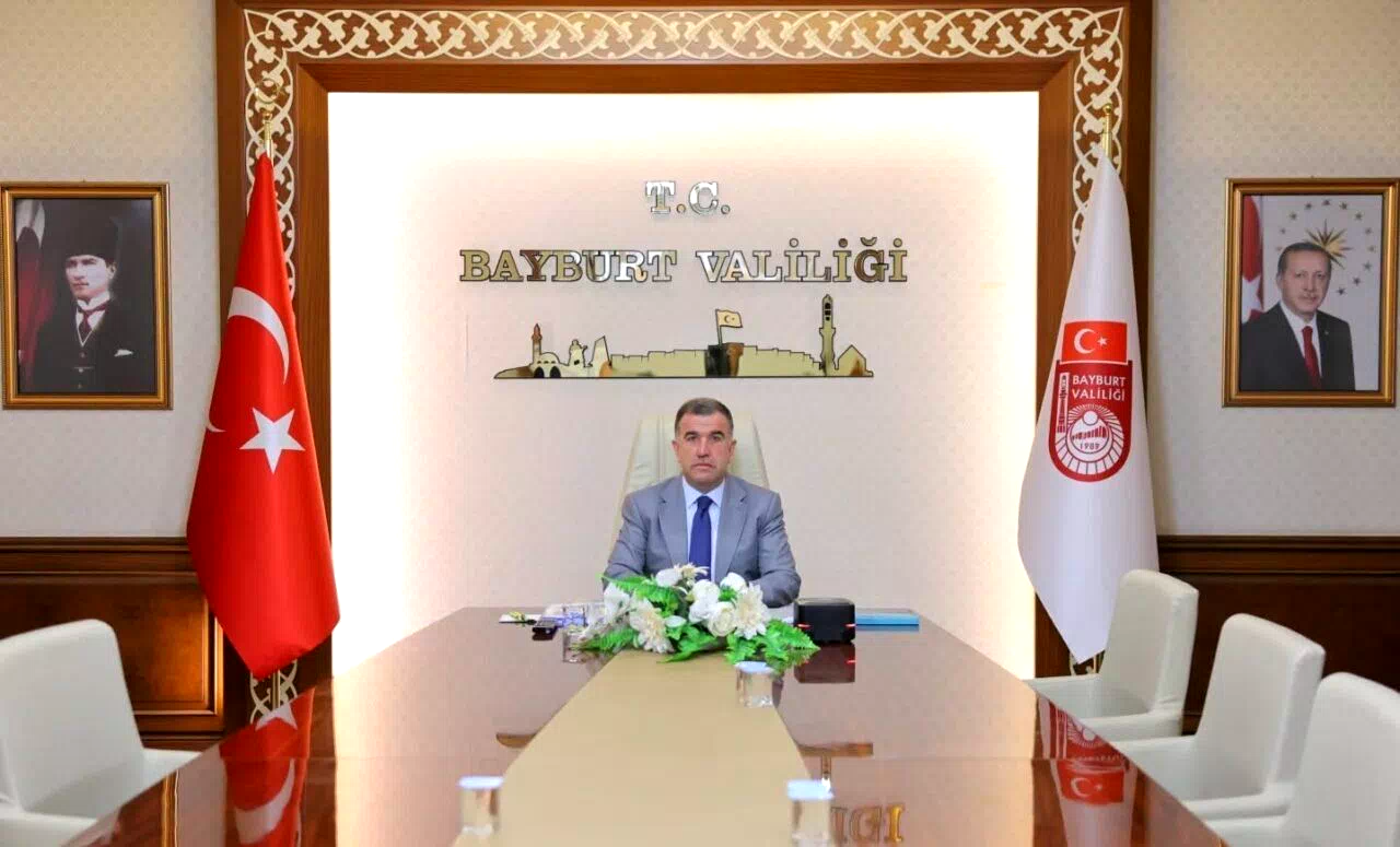 Vali Eldivan Bakan Yerlikaya başkanlığındaki toplantıya katıldı