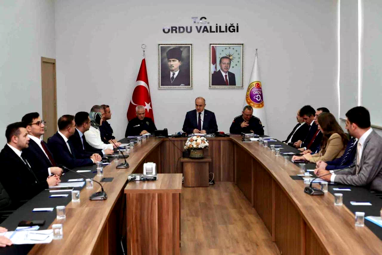 Vali Erol: “Son bir yılda olay sayılarında yüzde 11 azalma oldu”