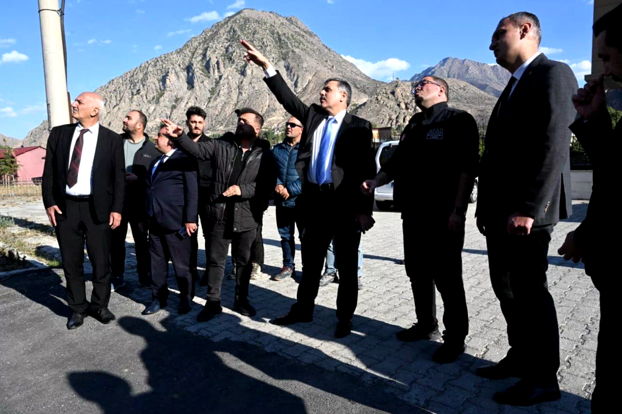 Vali Mustafa Çiftçi, Tortum ve Uzundere İlçelerinde incelemelerde bulundu