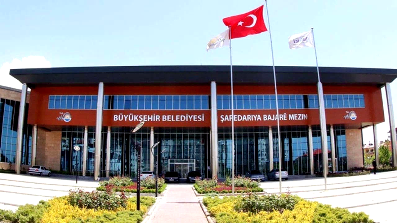 Van Büyükşehir Belediyesi’ne kayyum atandı!