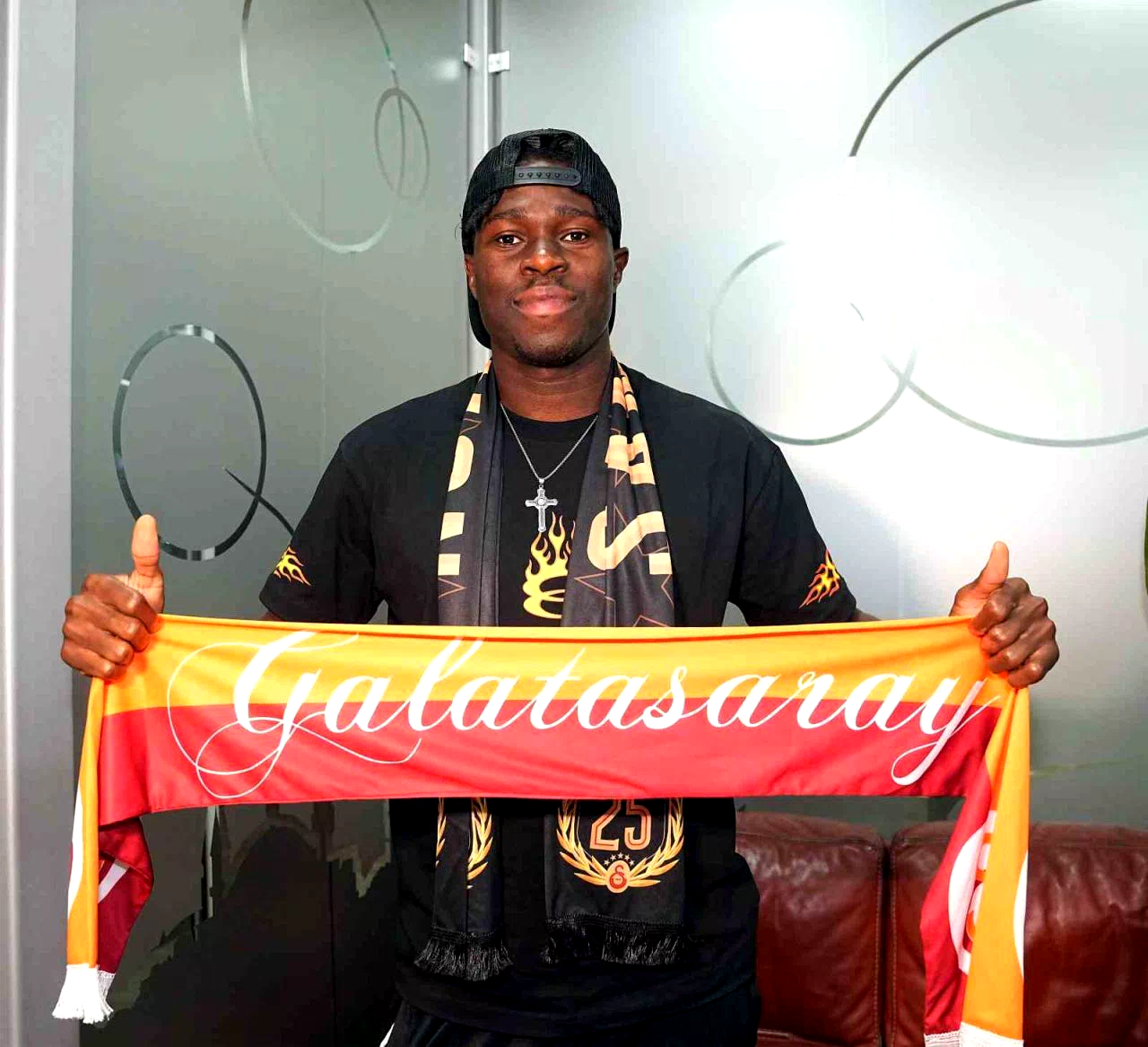 Wilfried Singo, İstanbul’a geldi