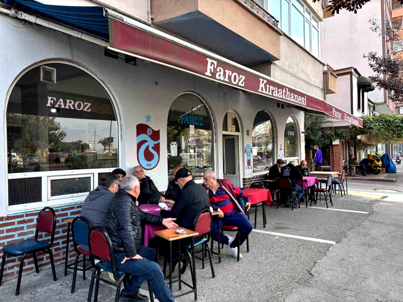 ‘Yalı’ yazıyor, ‘Faroz’ yaşıyor