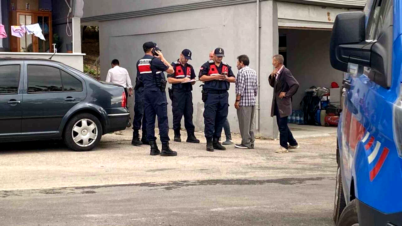 Yaralı halde ev baskınına gitti, 4 kişiyi yaraladı