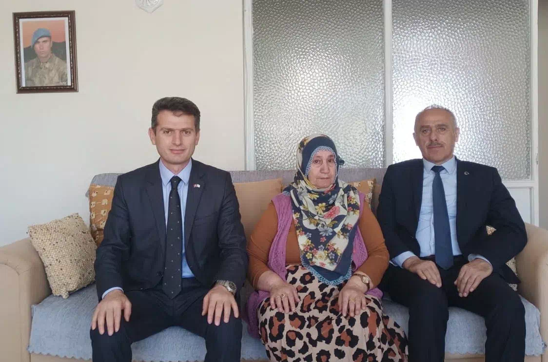 Yaşlılar Haftası Kapsamında Kıbrıs Gazisi ve Şehit Aileleri Ziyaret Edildi.