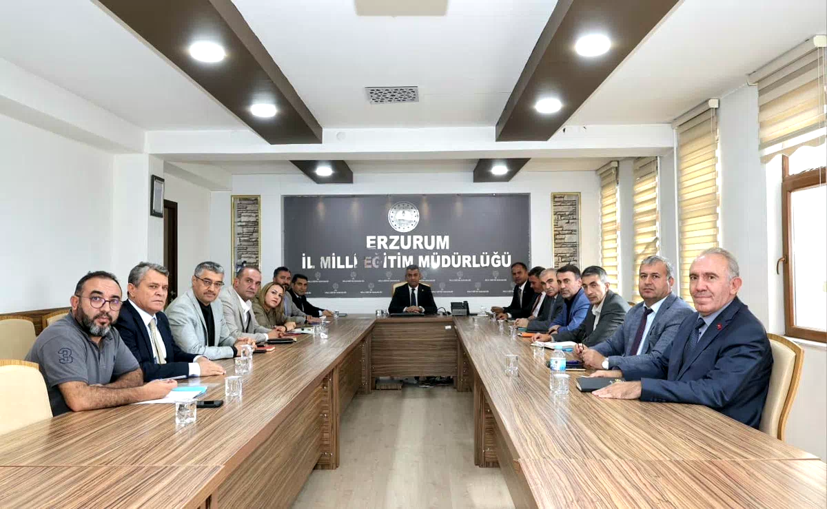 Yeni eğitim-öğretim yılı hazırlıkları değerlendirildi