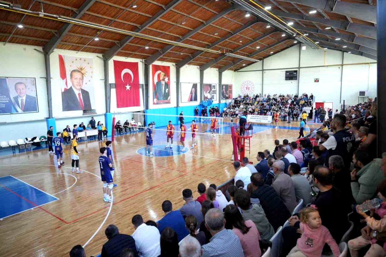 Yenişehir Belediyespor, namağlup yoluna devam ediyor