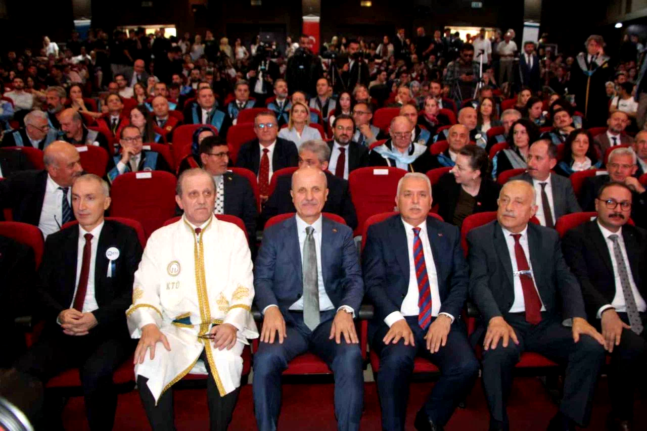 YÖK Başkanı Özvar Trabzon’da KTÜ’nün eksiklerini sıraladı, önerilerde bulundu