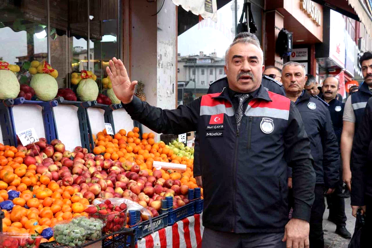 Zabıta ekipleri denetimlerini aralıksız sürdürüyor