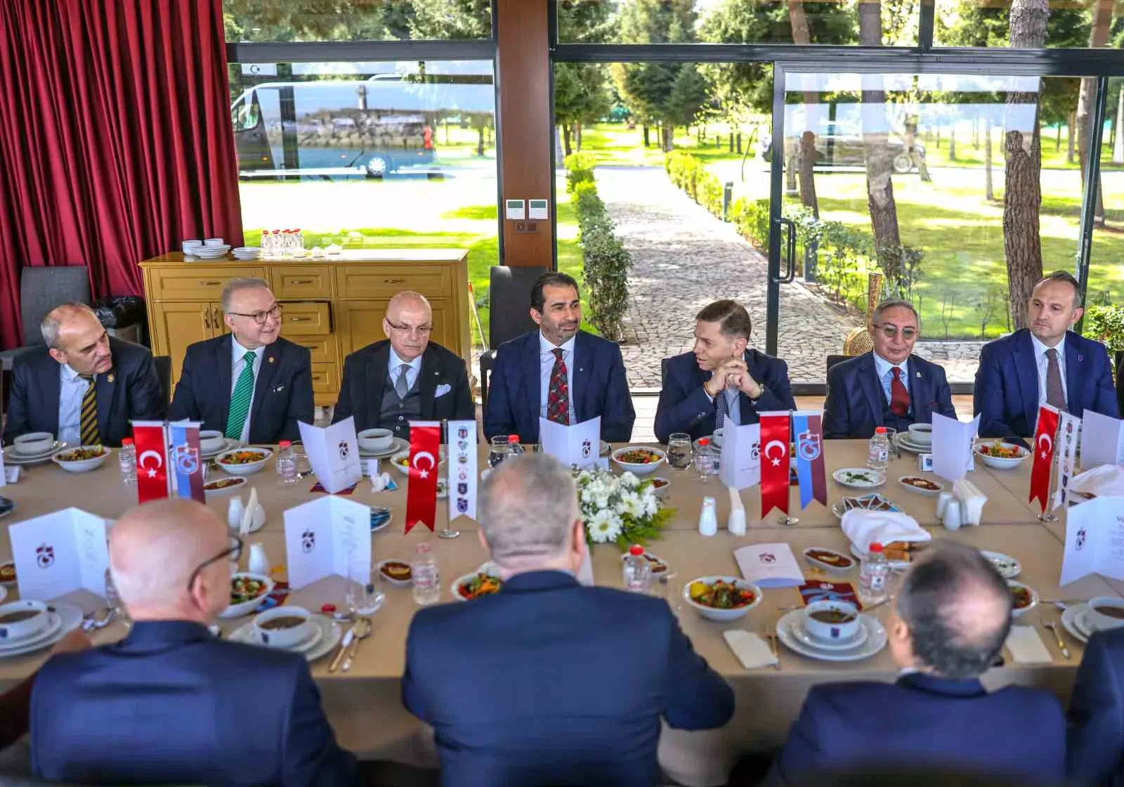 Zeyyat Kafkas: “Futbolun futboldan uzaklaştığı bir sezon yaşıyoruz”