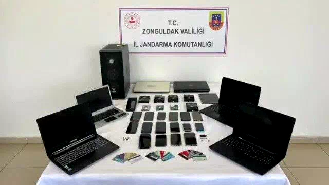 Zonguldak merkezli “sınavsız ehliyet” dolandırıcılığı operasyonu: 10 gözaltı