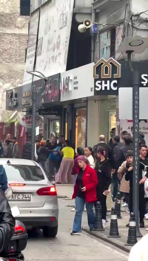 Zonguldak’ta iki grup arasında çıkan kavga polis müdahalesiyle sona erdi