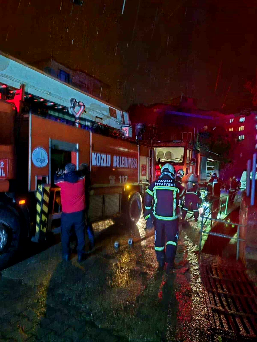 Zonguldak’ta korkutan yangın: İtfaiye ekipleri faciayı önledi