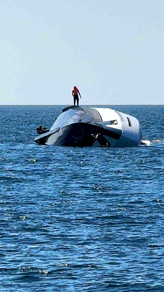 Zonguldak’ta lüks yat denize indikten 15 dakika sonra battı