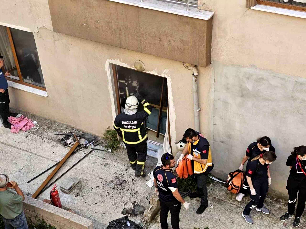 Zonguldak’ta patlama sesi mahalleyi ayağa kaldırdı