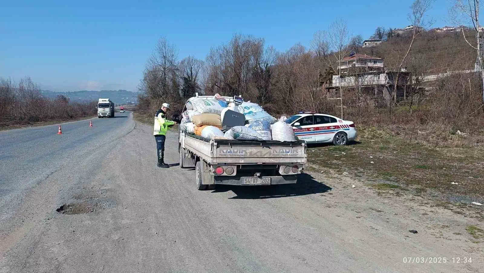 ZONGULDAK’TA POLİS VE JANDARMA HUZUR UYGULAMALARI SONUÇLARI AÇIKLADI